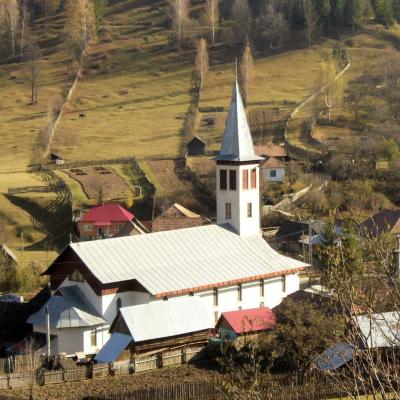 1 noiembrie: Ciugheş: Ziua morţilor