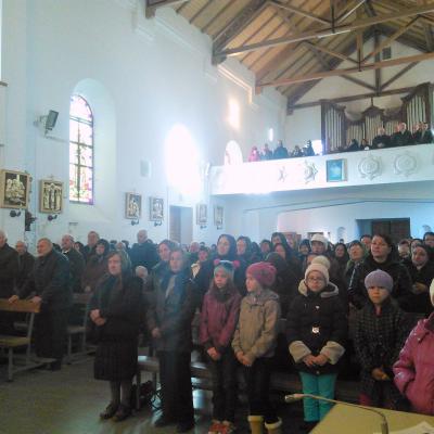 1 noiembrie: Cleja I "Sfântul Francisc din Assisi": Halloween, învins de copii!
