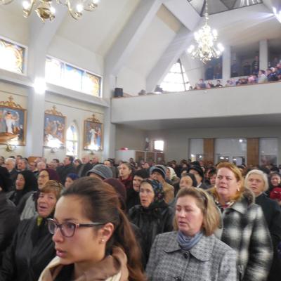 1 noiembrie: Traian: Liturghie de pomenire a preoţilor, dascălilor, învăţătorilor şi profesorilor decedaţi