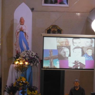 1 noiembrie: Traian: Liturghie de pomenire a preoţilor, dascălilor, învăţătorilor şi profesorilor decedaţi