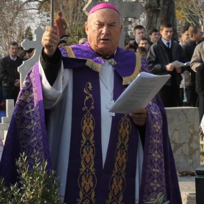 2 noiembrie: Iaşi: Iaşi: Pomenirea tuturor credincioşilor răposaţi. Cimitirul Eternitatea