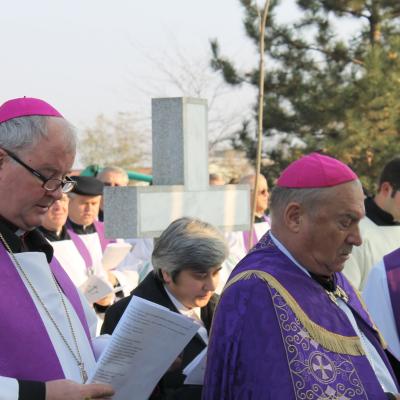2 noiembrie: Iaşi: Iaşi: Pomenirea tuturor credincioşilor răposaţi. Cimitirul Eternitatea