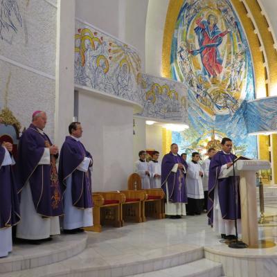 2 noiembrie: Iaşi: Iaşi: Pomenirea tuturor credincioşilor răposaţi. Catedrala "Sfânta Fecioară Maria, Regină"