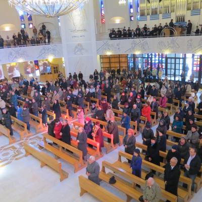 2 noiembrie: Iaşi: Iaşi: Pomenirea tuturor credincioşilor răposaţi. Catedrala "Sfânta Fecioară Maria, Regină"
