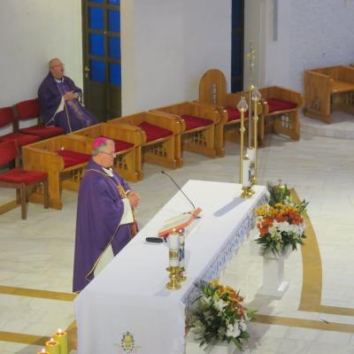 2 noiembrie: Iaşi: Iaşi: Pomenirea tuturor credincioşilor răposaţi. Catedrala "Sfânta Fecioară Maria, Regină"