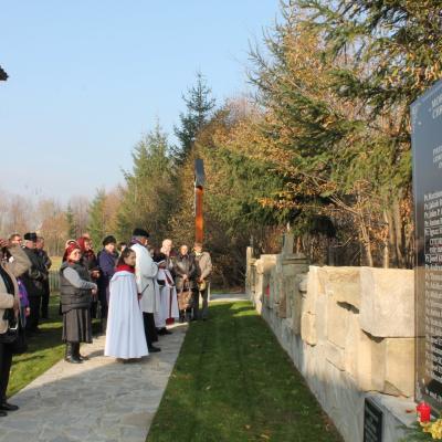 2 noiembrie: Voievodeasa: Memorialul Speranţei Creştine