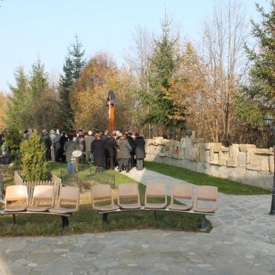 2 noiembrie: Voievodeasa: Memorialul Speranţei Creştine