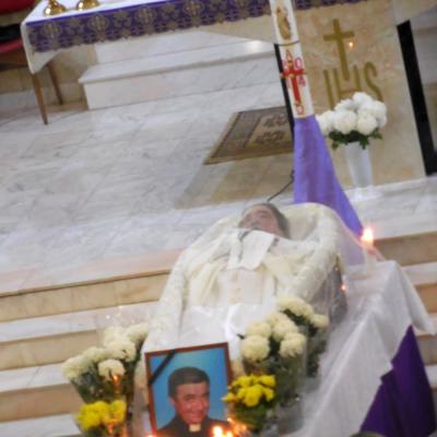 20 noiembrie: Traian: Liturghie de recviem pentru pr. Petre Solomon