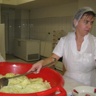 23 noiembrie: Iaşi "Sfânta Tereza": Praznicul copiilor