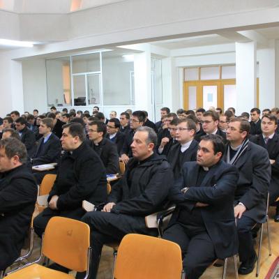 26 noiembrie: ITRC Iaşi: Simpozionul "Conciliul Vatican II - semn al timpului pentru Biserică şi pentru lume"