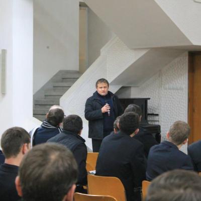 26 noiembrie: ITRC Iaşi: Simpozionul "Conciliul Vatican II - semn al timpului pentru Biserică şi pentru lume"