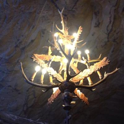 4 decembrie: Cacica: Liturghie în mina de sare în sărbătoarea "Sfânta Varvara, patroana minerilor"