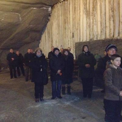 4 decembrie: Cacica: Liturghie în mina de sare în sărbătoarea "Sfânta Varvara, patroana minerilor"