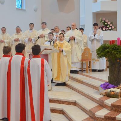 6 decembrie: Bacău: Hramul bisericii "Sfântul Nicolae"