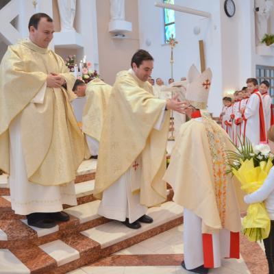 6 decembrie: Bacău: Hramul bisericii "Sfântul Nicolae"