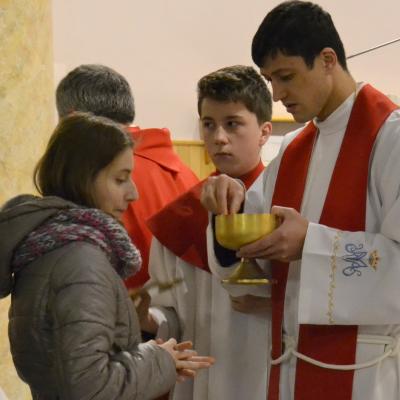 7-14 decembrie: Roman: Săptămână dedicată familiei în Parohia "Sfânta Tereza a Pruncului Isus"