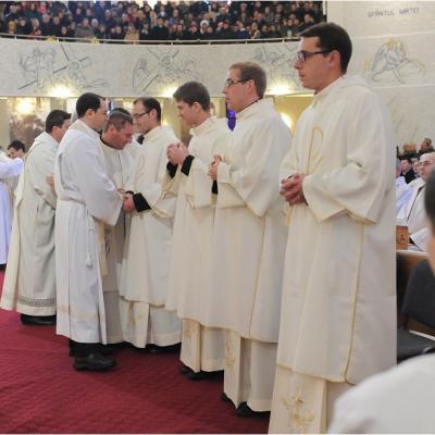 8 decembrie: Iaşi: Sfinţiri de diaconi