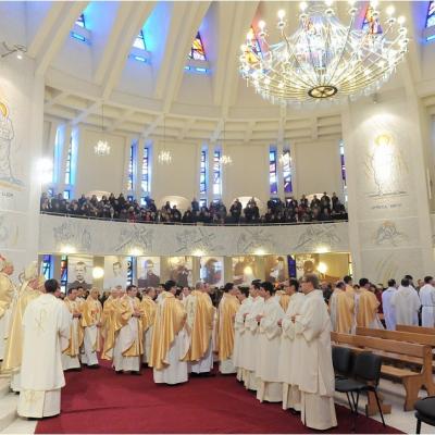 8 decembrie: Iaşi: Sfinţiri de diaconi
