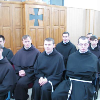 14 decembrie: Roman: Liturghie de comemorare a opt ani de la trecerea la Domnul a părintelui Anton Demeter