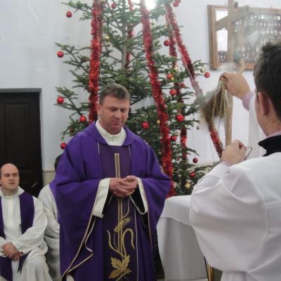 21 decembrie: Cacica: Instalarea noului paroh