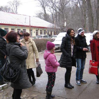 27 decembrie: Iaşi "Sfânta Tereza": Vestind Naşterea Mântuitorului la bolnavii de la spitalul Pădureni-Grajduri
