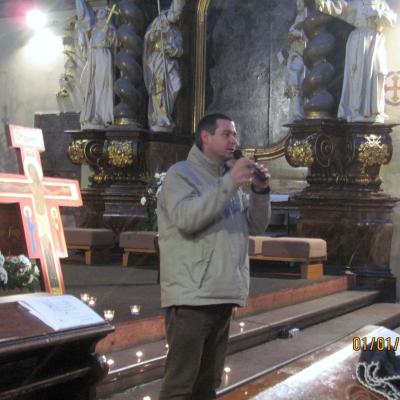 29 decembrie 2014 - 2 ianuarie 2015: Praga: Tineri din Dieceza de Iaşi la Pelerinajul încrederii pe pământ. Liben Praha 8. Foto: Cristina Budău