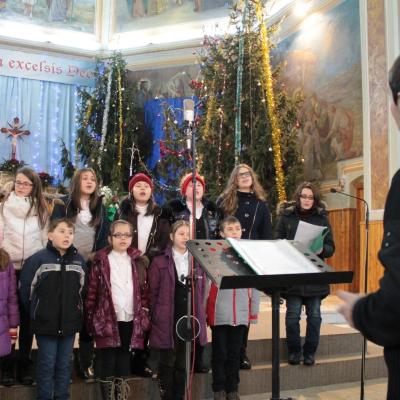 29 decembrie: Buruieneşti: Spectacol-concurs de colinde interparohial. Foto: Ionuţ-Gabriel Giurgică