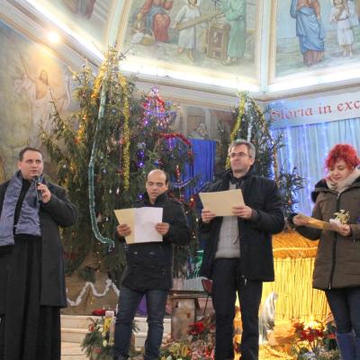 29 decembrie: Buruieneşti: Spectacol-concurs de colinde interparohial. Foto: Ionuţ-Gabriel Giurgică