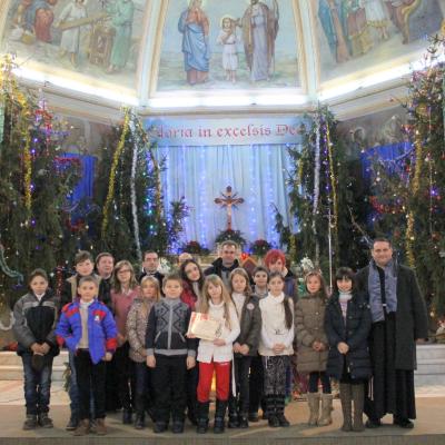 29 decembrie: Buruieneşti: Spectacol-concurs de colinde interparohial. Foto: Ionuţ-Gabriel Giurgică
