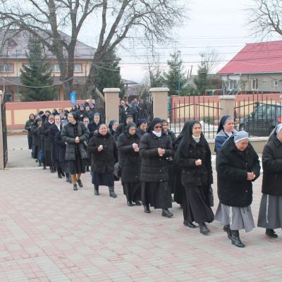 1 februarie: Hălăuceşti: Întâlnirea persoanelor consacrate din zona Roman