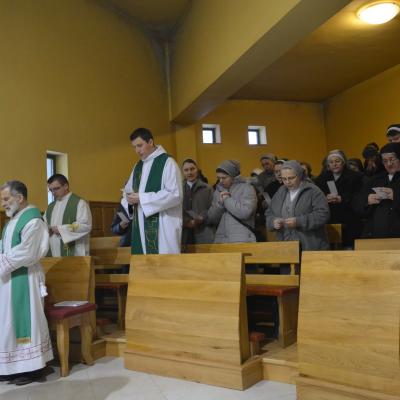 1 februarie: Oneşti: Ziua Mondială a Vieţii Consacrate cu călugării şi călugăriţele din zona Trotuş