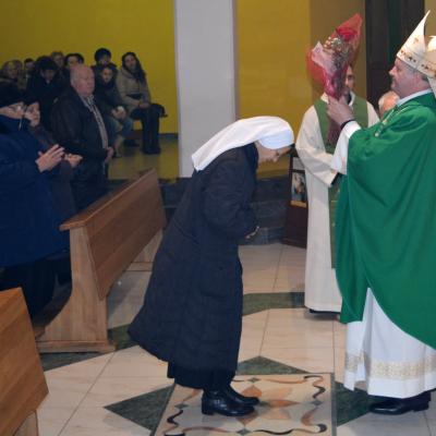 1 februarie: Oneşti: Ziua Mondială a Vieţii Consacrate cu călugării şi călugăriţele din zona Trotuş