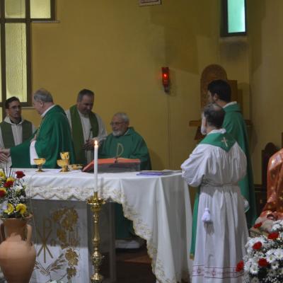 1 februarie: Oneşti: Ziua Mondială a Vieţii Consacrate cu călugării şi călugăriţele din zona Trotuş
