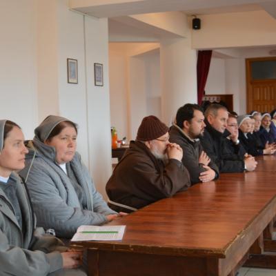 1 februarie: Oneşti: Ziua Mondială a Vieţii Consacrate cu călugării şi călugăriţele din zona Trotuş