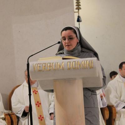 2 februarie: Iaşi: A XIX-a Zi Mondială a Persoanelor Consacrate. Foto: Ionuţ-Gabriel Giurgică