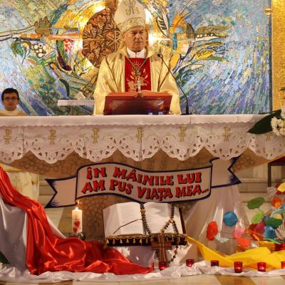 2 februarie: Iaşi: A XIX-a Zi Mondială a Persoanelor Consacrate. Foto: Ionuţ-Gabriel Giurgică