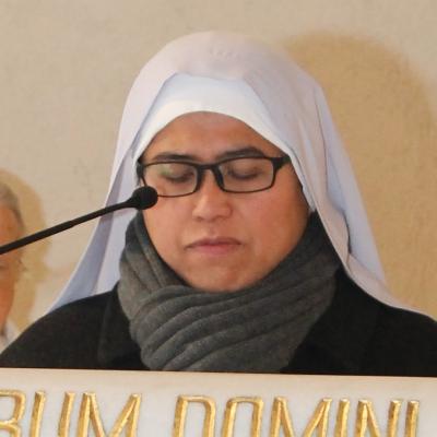 2 februarie: Iaşi: A XIX-a Zi Mondială a Persoanelor Consacrate. Foto: Ionuţ-Gabriel Giurgică