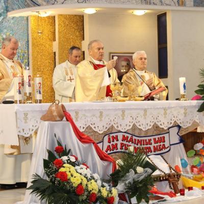 2 februarie: Iaşi: A XIX-a Zi Mondială a Persoanelor Consacrate. Foto: Ionuţ-Gabriel Giurgică