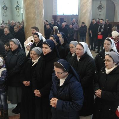 2 februarie: Baraţi: Ziua Persoanelor Consacrate