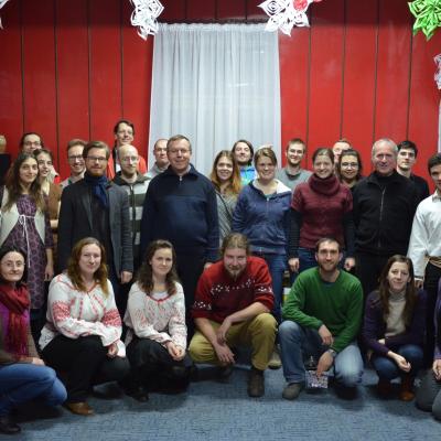 8-11 februarie: Tinerii şi Europa la 25 de ani de la căderea comunismului. Schimb de experienţă între tineri din Austria şi România