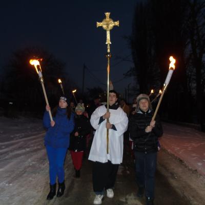 11 februarie: Piatra Neamţ: Drum de pocăinţă pentru pace în lume. Procesiune cu Maica Domnului
