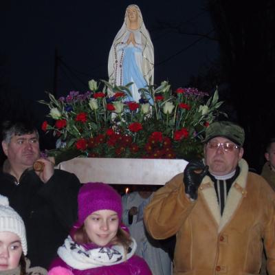 11 februarie: Piatra Neamţ: Drum de pocăinţă pentru pace în lume. Procesiune cu Maica Domnului