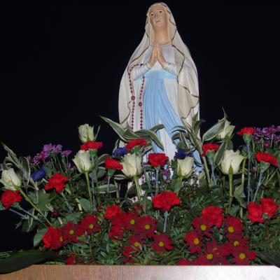 11 februarie: Piatra Neamţ: Drum de pocăinţă pentru pace în lume. Procesiune cu Maica Domnului