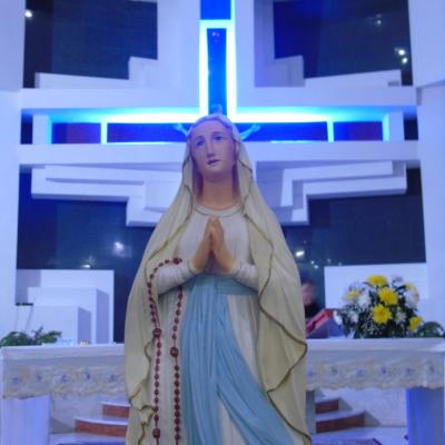 11 februarie: Piatra Neamţ: Drum de pocăinţă pentru pace în lume. Procesiune cu Maica Domnului