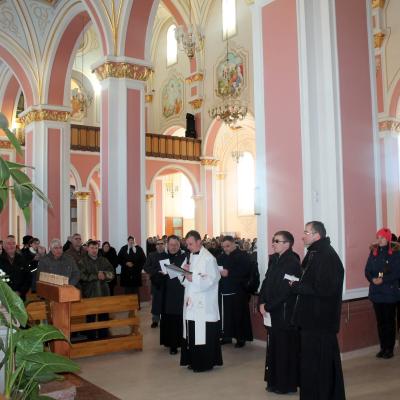 11 februarie: Luizi-Călugăra: Întâlnire anuală a "Armatei Maicii Domnului"