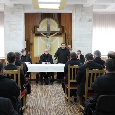 23 februarie: Bacău "Sfântul Nicolae": Şedinţă decanală