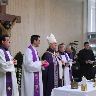 27 februarie: Iaşi: Requiem pentru odihna sufletului părintelui Dumitru Gabor. Foto: Ionuţ-Gabriel Giurgică