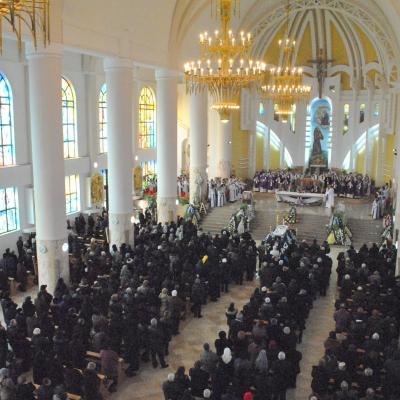 2 martie: Bacău "Fericitul Ieremia": Funeraliile părintelui Dumitru Gabor. Foto: Iustin Toma