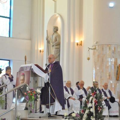 2 martie: Bacău "Fericitul Ieremia": Funeraliile părintelui Dumitru Gabor. Foto: Iustin Toma