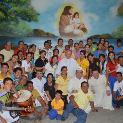 Cu un grup de tineri din Santa Lucia